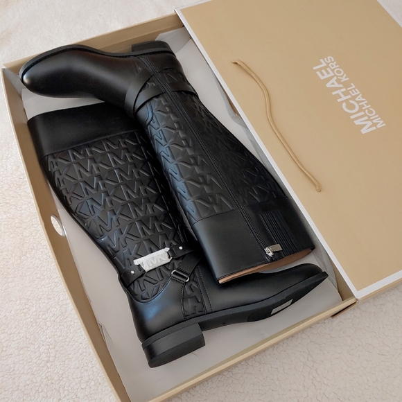 Michael Kors black kincaid embossed riding boots. Size 7.5 - Picture 1 of 12